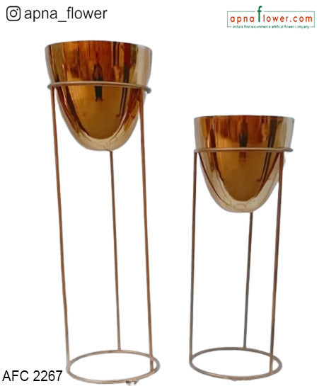 Oval shape Brass pot set of of 2